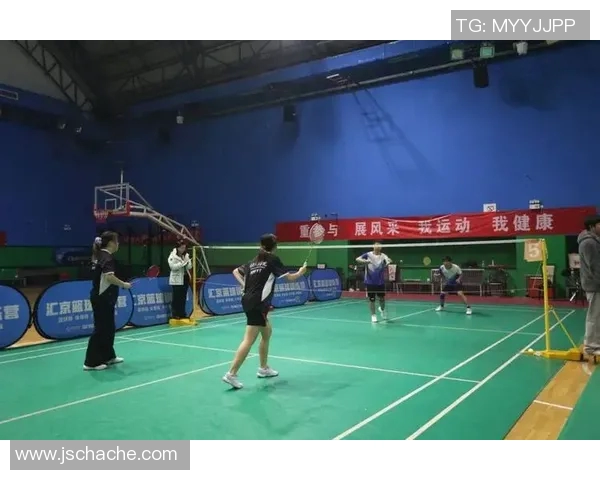 重庆羽毛球队在洲际杯中的灵活性表现引发热议与期待